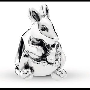 Kangaroo with Baby Pandora Charm